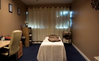 Michelle Harte Neuromuscluar Physical Therapy/ Reflexology