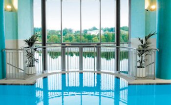 Club Vitae Health & Fitness Club