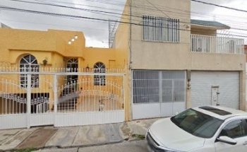 Omma Yoga Movimiento - Sala de Yoga