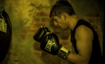 Hit Hard Insurgentes