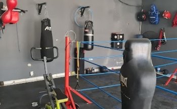CLUB DE BOXEO ALVAREZ