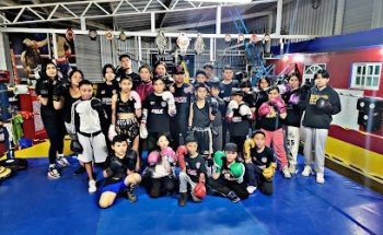 Team LOBOS boxing GYM