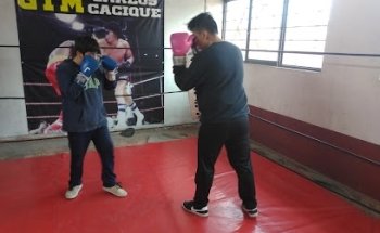 Mixed School Box Cacique Ortiz