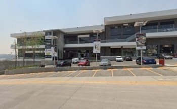 La Vieja Guardia Zona Esmeralda