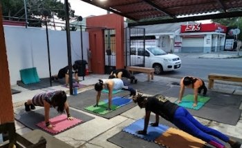 FIT HIIT TRAINING CENTER.