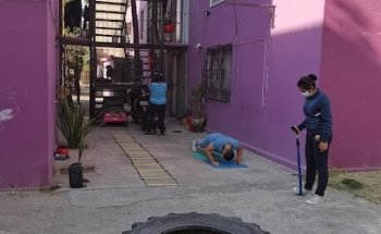 Centro de Entrenamiento y Rehabilitación Deportiva