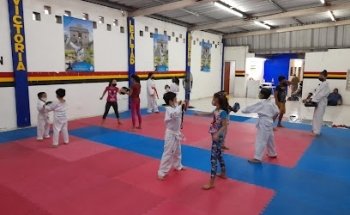 DOYANG BONGHWANG TAEKWONDO KUKULKÁN