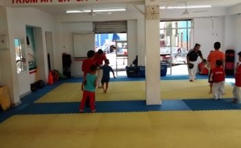 Escuelas Lara Centro