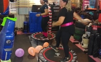 Ataque y defensa (Ninjitsu, taekwondo, Jump)