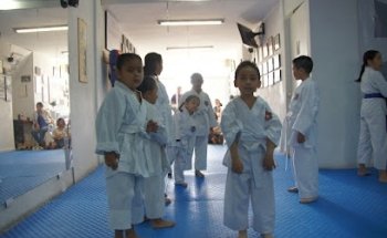 Karate do Gojuryu del Maestro Ernesto O. Alonso 8vo Dan