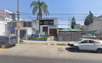 Centro deportivo Piscis Clases de Natacion y Karate
