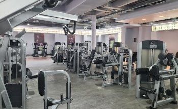 Zona Fitness Del Valle