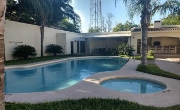 Alberca La Isla Encantada