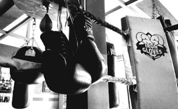 Iron Gloves Cardio-Boxing