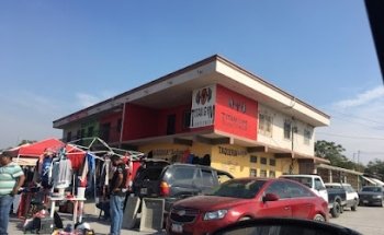 Titan Gym Life Fitness