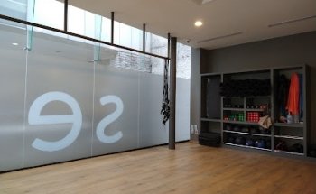 Studio Velocity - Arcos Bosques