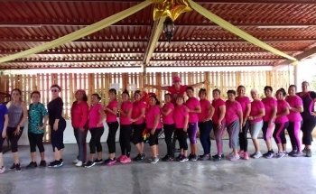 Zumba con Aury Cordero