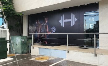 Top Shelf Fitness Cancun Gym