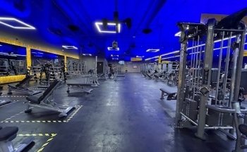 Gimnasio Smart Fit - Los Arcos