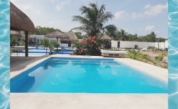 Hacienda y piscinas de 3 Reyes