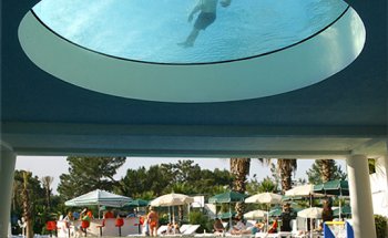 Paredes-de-acrilico-para-albercas