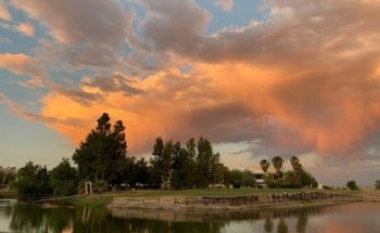 Delicias Country Club, S. C.