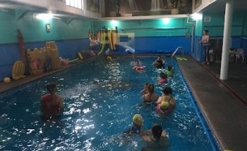 Escuela de Natación y Acuaeróbics