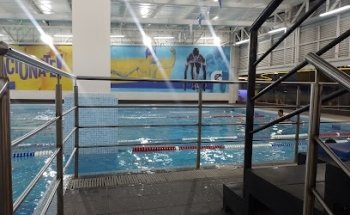 Zwemmen - Puerta Aragón