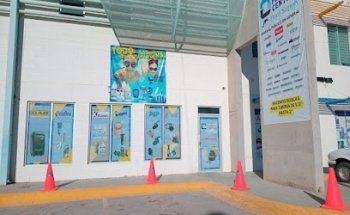 Plomer Center Pool Supply Gomez Morín