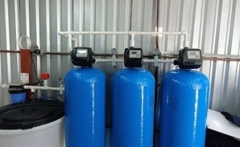 GR WATER Filtración y Purificación de agua Construcción y Manto de albercas Sistemas Bombeo Osmosis inv . Savizadores Filtros