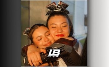 Academia de Porristas Lobos All Star