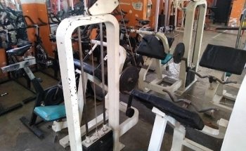 Gimnasio Constantino