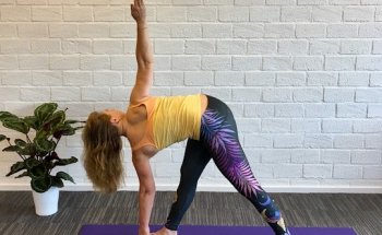 Sanata Yoga and Coaching