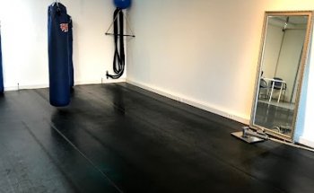 Health Factor Gym Personal & Small Group Trainingen, Boksen, Kickboksen, Zak&Conditie Training