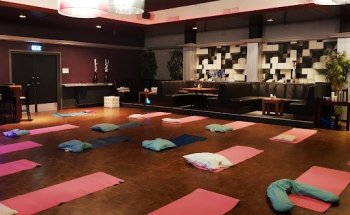 Berryl Baby - Zwangerschapsyoga Twente