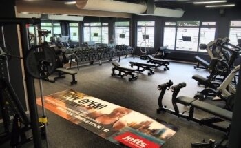 Jetts Woensel - 24hour Fitness