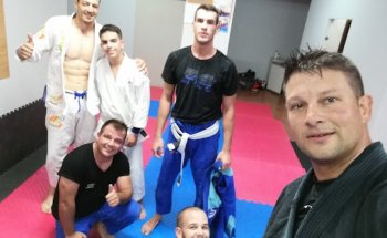 Associaçāo De Defesa Pessoal De Alfena