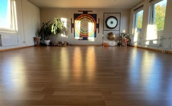 Ananda Yoga Studio