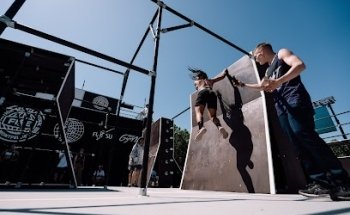 Parkour i Alviksskolan