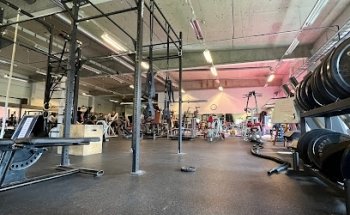 Träningskompaniet - Falköpings Gym & Hälsa HB