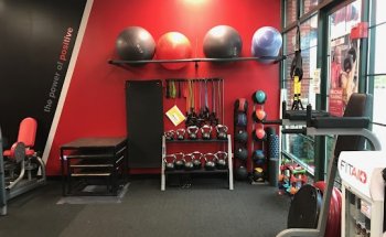 Snap Fitness Round Lake