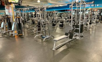 Crunch Fitness - San Mateo