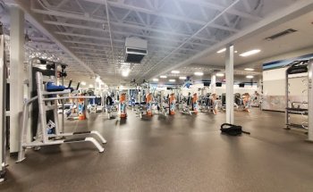 Crunch Fitness - Aurora CO