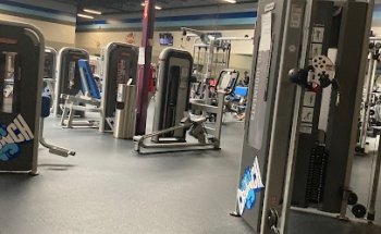 Crunch Fitness - Aurora