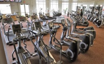 The Club at Prairie Stone