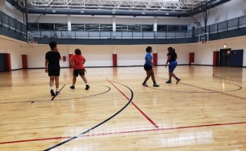 UIC Sports & Fitness Center