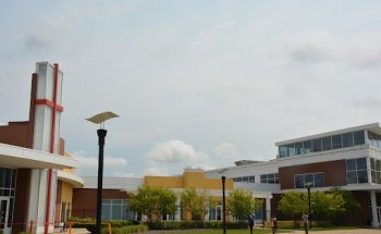 The Salvation Army Ray and Joan Kroc Corps Community Center Chicago