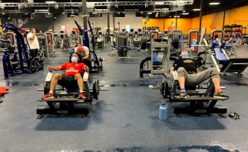 Crunch Fitness - Boulder
