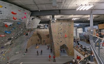 Movement Boulder