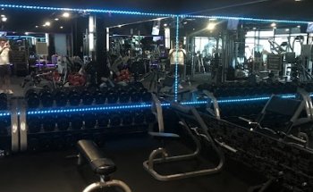 The Incline Fitness Studio